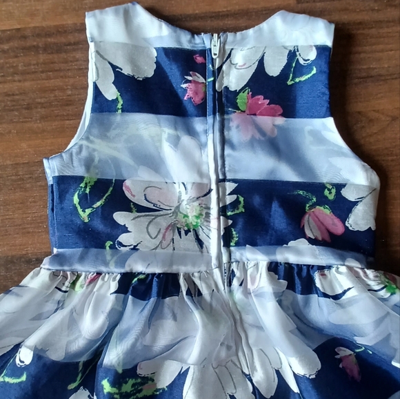 Bonnie Jean 4T flower dress - Picture 2 of 5